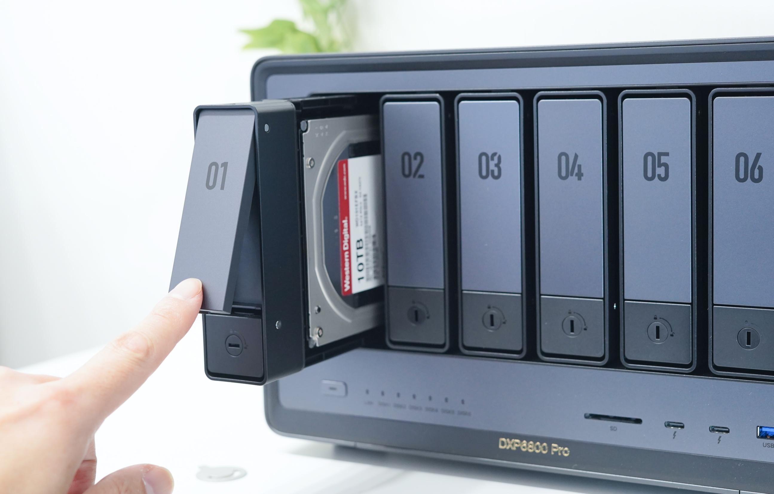 さらばUSB接続のHDD。2025年はUGREEN NASを活用します | ギズモード