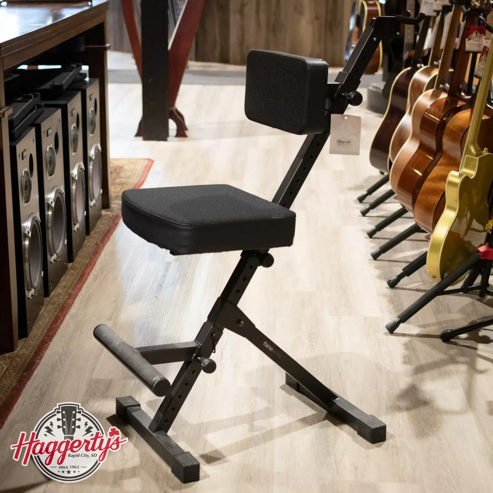 Gator Frameworks GFW-GTR-SEATDLX Deluxe Guitar Seat with Single