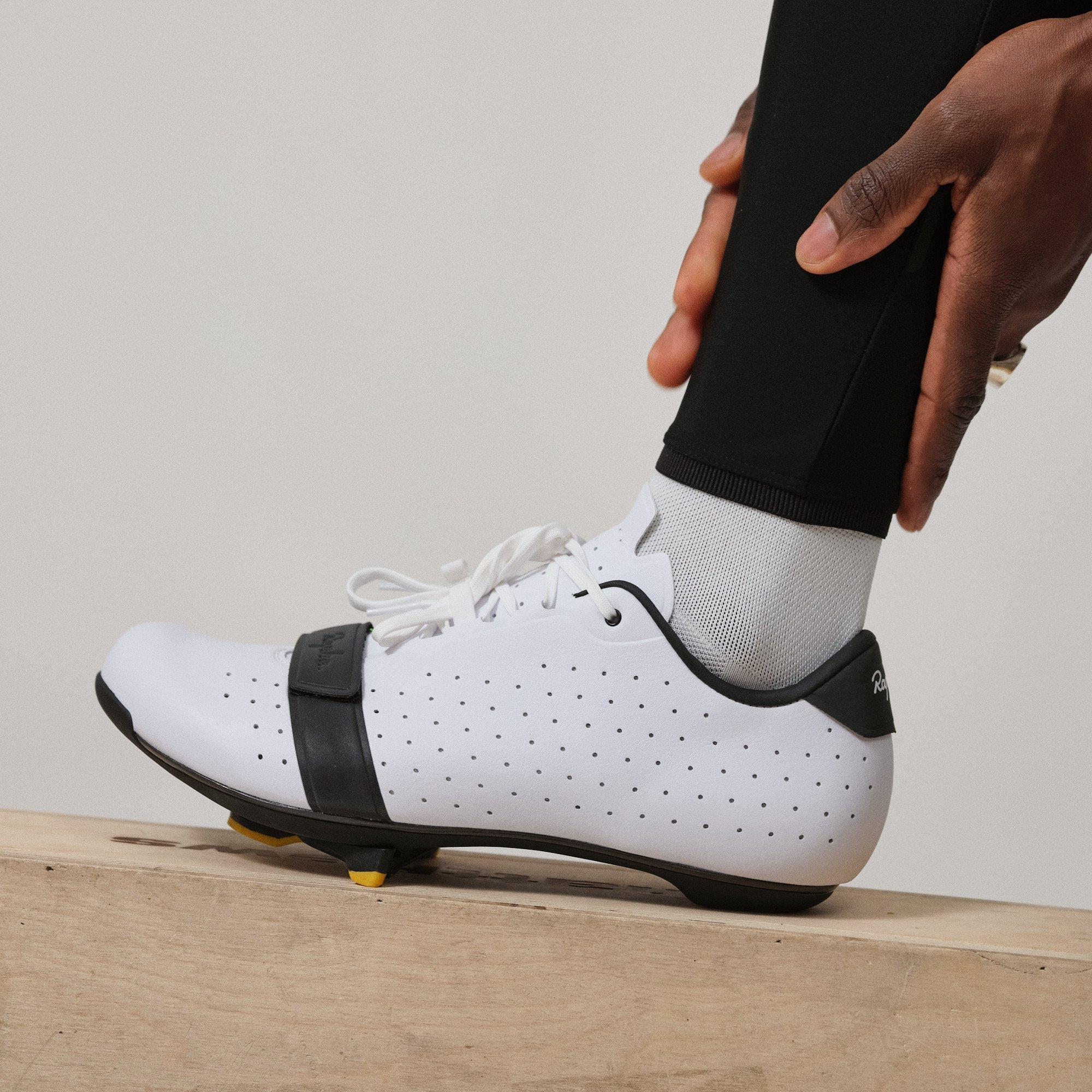 Classic Shoes | Rapha