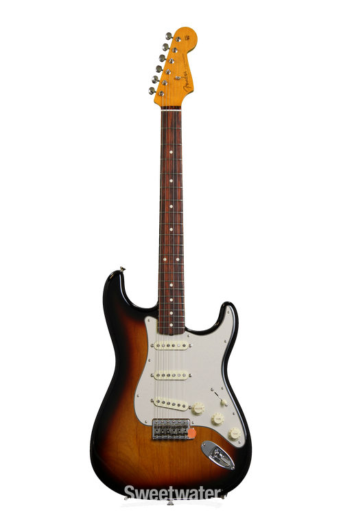 Fender Classic Series '60s Stratocaster, Lacquer - 3-Color