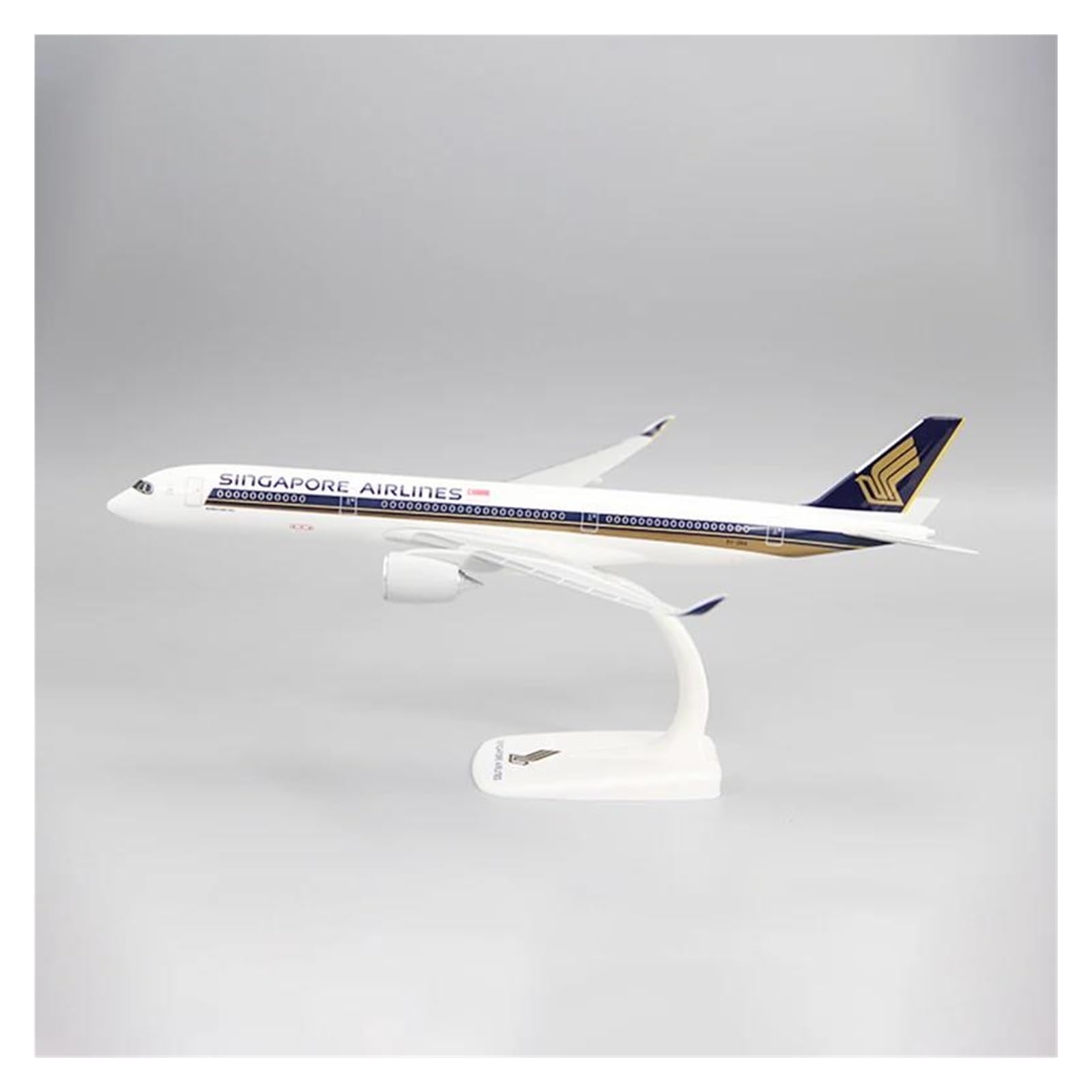 Amazon.co.jp: 航空機 1/200 スケール A350 A350-900 シンガポール航空