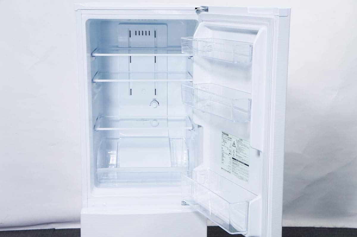 Amazon.co.jp: GR-M15BS-W(シェルホワイト) 2ドア冷蔵庫 右開き 153L