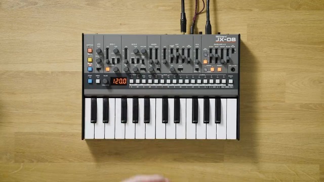 Amazon.com: Roland JX-08 Tabletop Sound Module Boutique