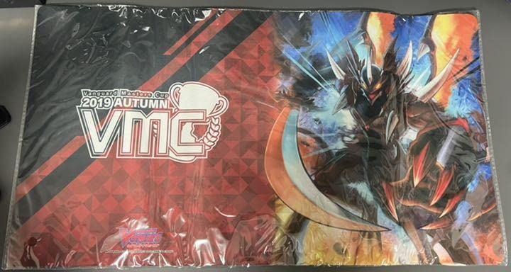 Amazon | ヴァンガード VMC 限定プレイマット オーバーロード | トレカ