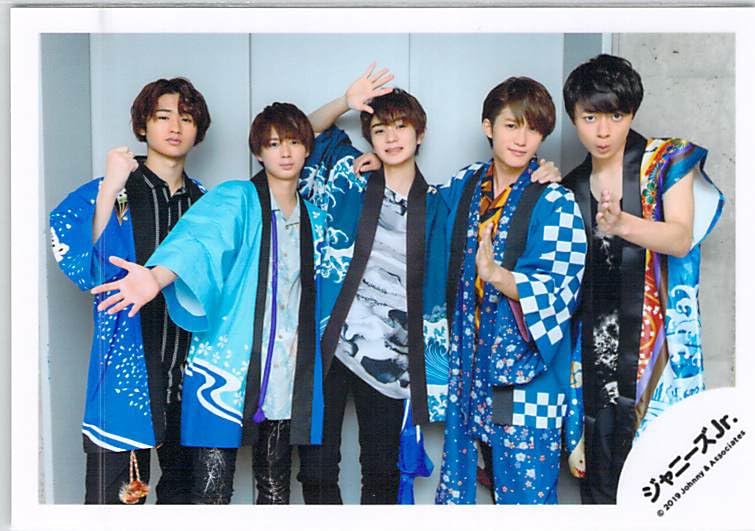 Amazon.co.jp: HiHi Jets ハイハイジェッツ Jr. 集合 公式写真 写真