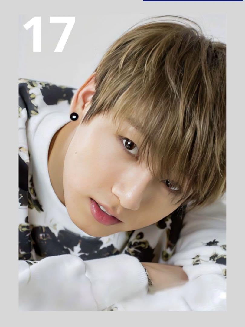 Amazon.co.jp: 17 BTS グク 写真L版 89×127mm : ホーム＆キッチン