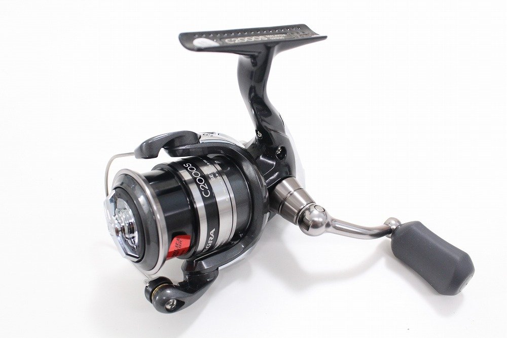 Amazon | シマノ(SHIMANO) リール 12 アルテグラ C2000S | シマノ