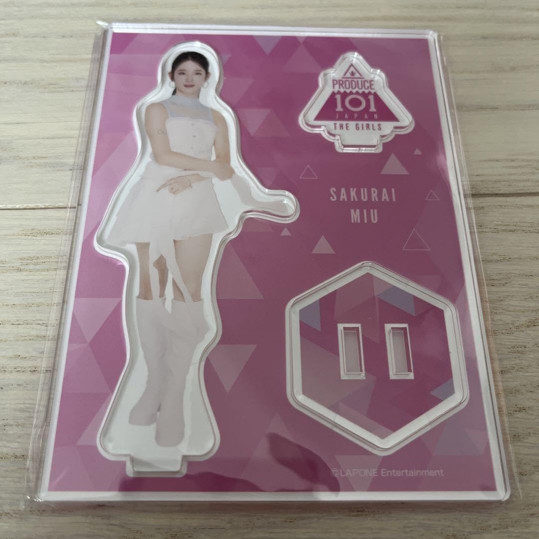 Amazon.co.jp: ME:I ミーアイ 櫻井美羽 アクリルスタンド アクスタ 日