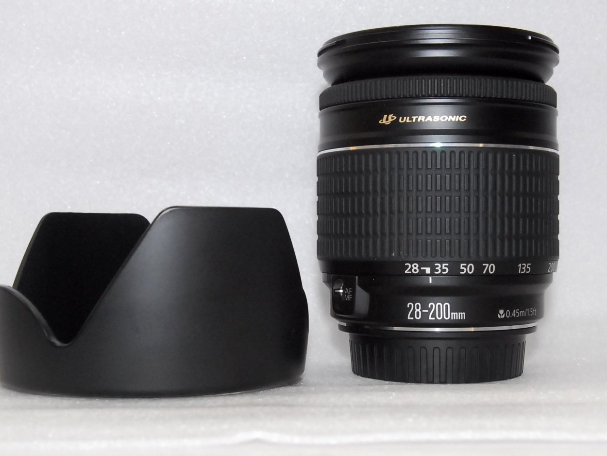 Amazon.co.jp: Canon EF レンズ 28-200mm F3.5-5.6 USM : 家電＆カメラ
