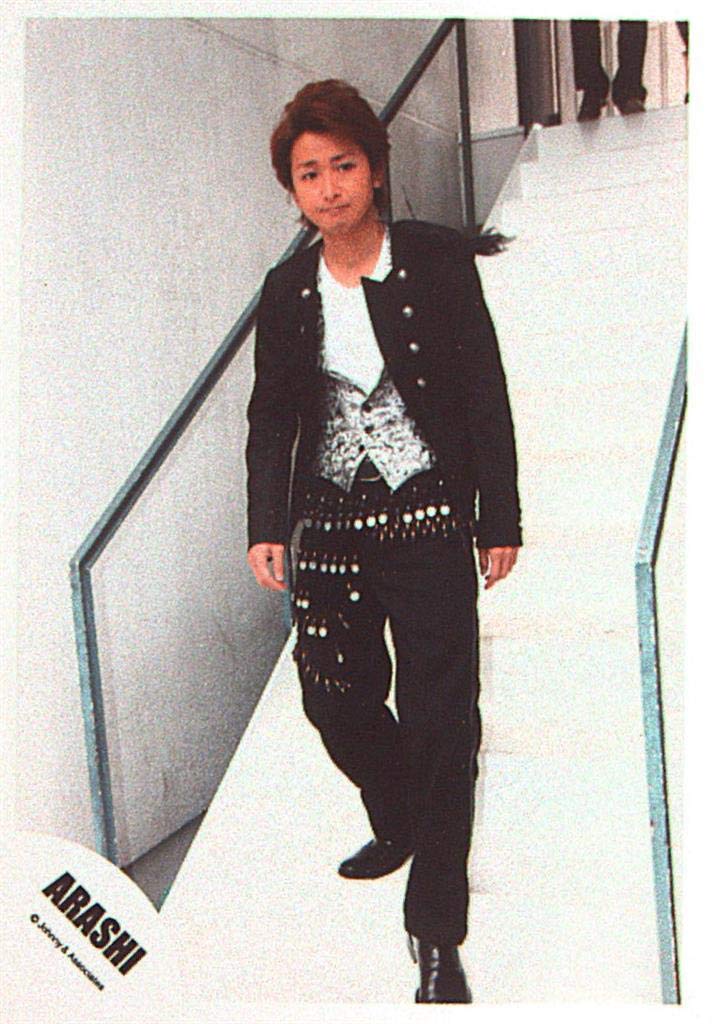 Amazon.co.jp: 嵐 ARASHI 公式生写真 Monster MV&ジャケ写撮影オフ