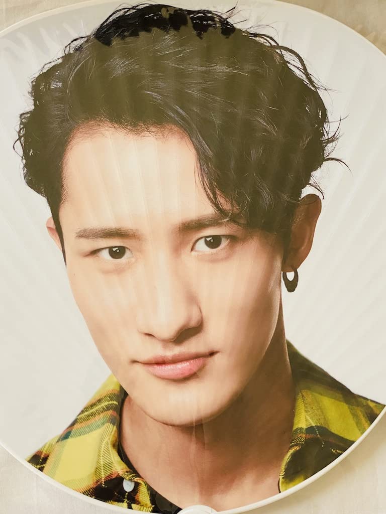 Amazon.co.jp: Snow Man 【 ジャンボうちわ （ 岩本照 ） 】 LIVE TOUR