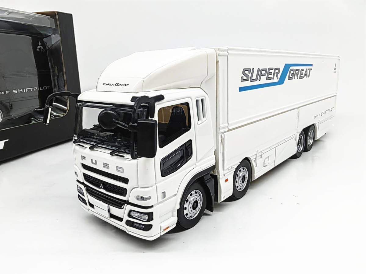 Amazon | 1/43 三菱 ふそう SUPER GREAT 白 | ミニカー・ダイキャスト