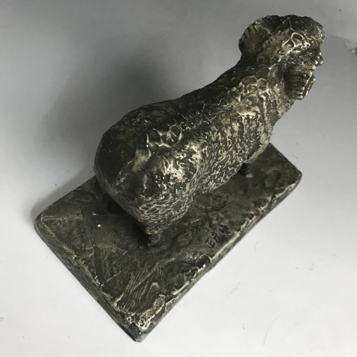 Amazon.co.jp: UNY1264金属工芸在銘正彦作鉄製羊置物重さ1611g鉄製工芸