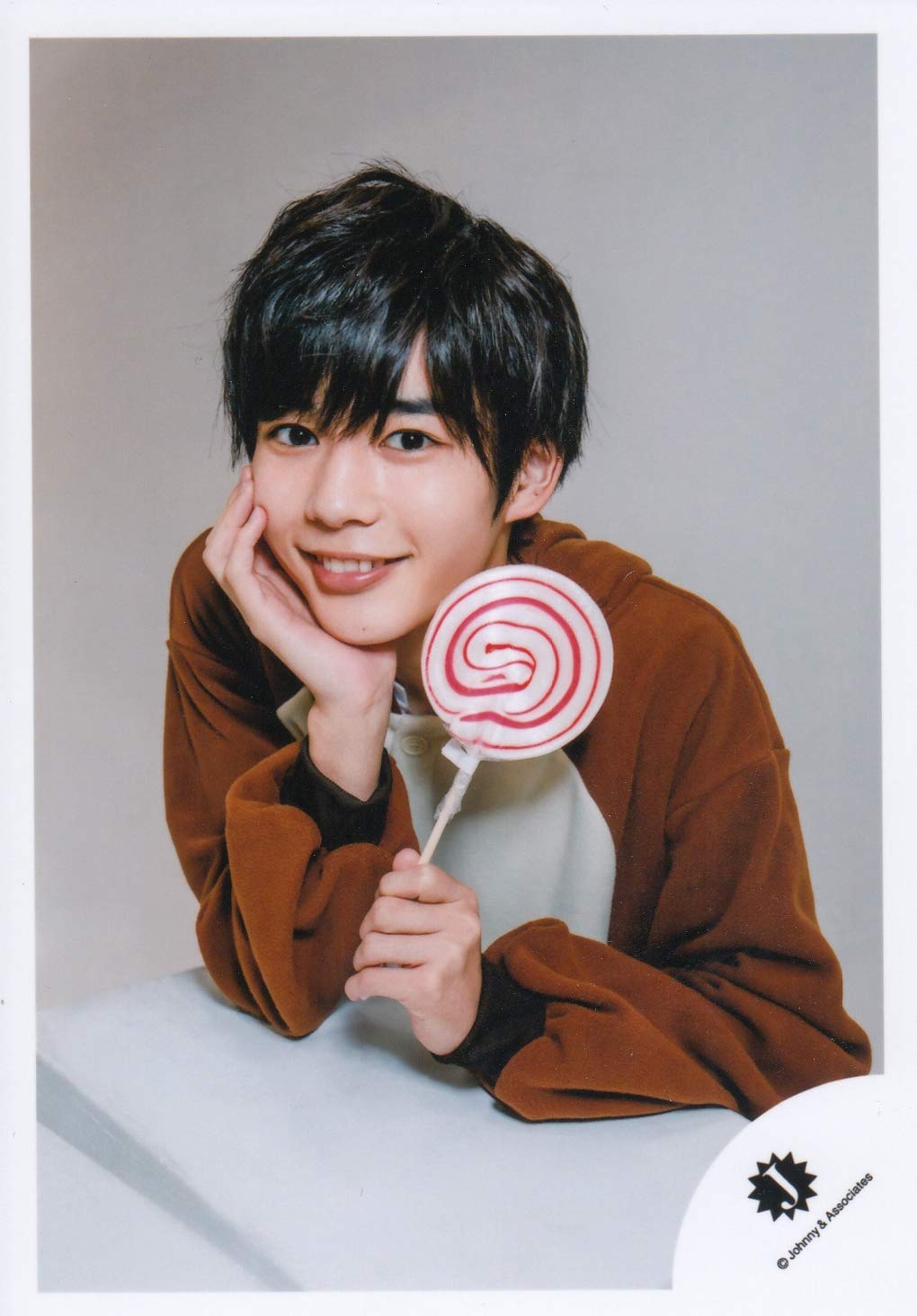 Amazon.co.jp: 関西ジャニーズJr 公式 生 写真（長尾謙杜）J00090