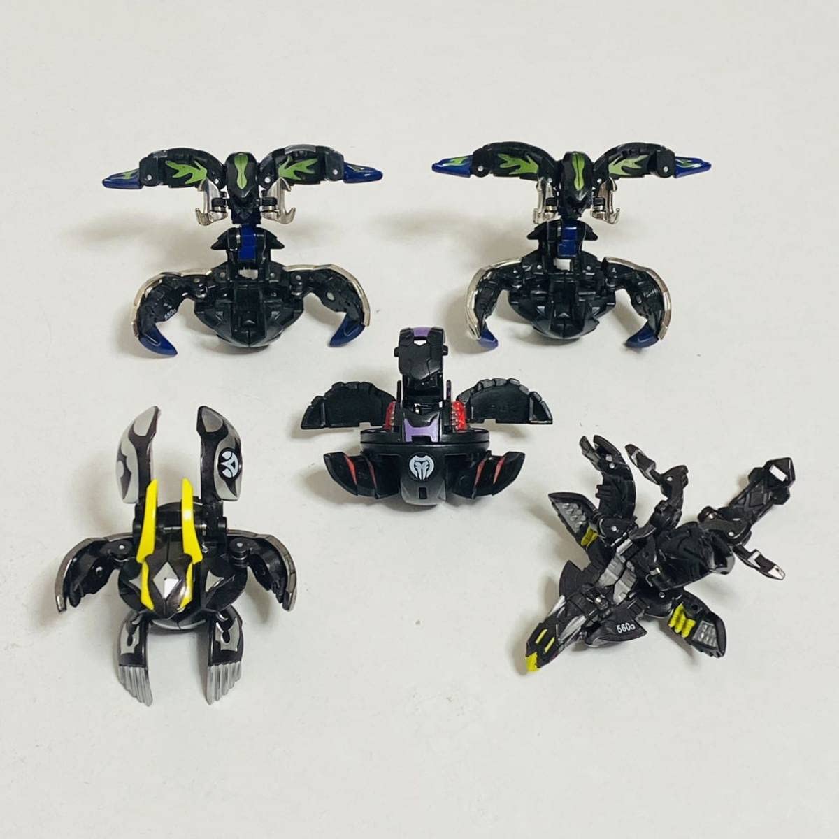 Amazon | TOYS トイズ 爆丸 5個セット ダークオン・アルファ