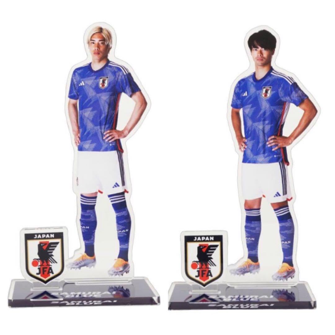 Amazon.co.jp: サッカー日本代表 伊東純也三笘薫 アクリルスタンド