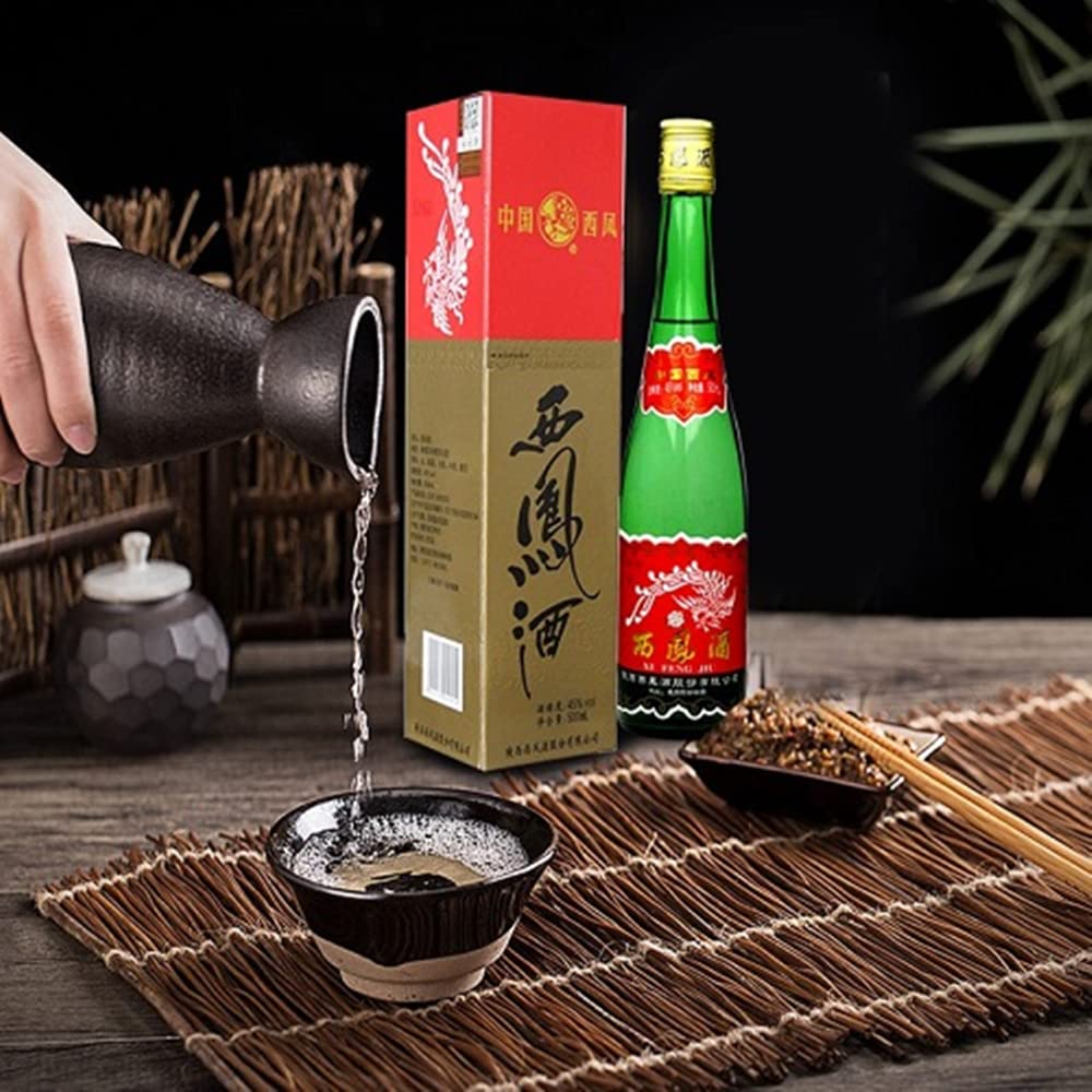 Amazon.co.jp: 西鳳酒 500ml 45° 緑瓶 アルコール45度 鳳香型 白酒