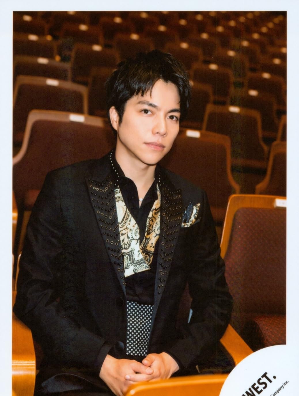 Amazon.co.jp: WEST. 公式生写真 （重岡大毅）WA01245 : おもちゃ