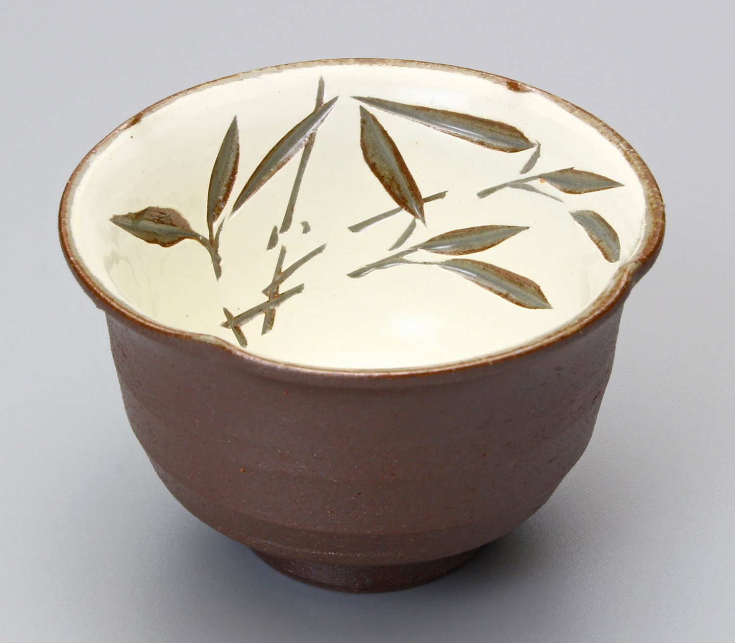 Amazon.co.jp: 京焼 清水焼 正窯 ぐい呑み 南蛮彫笹 G1-3-2 : ホーム