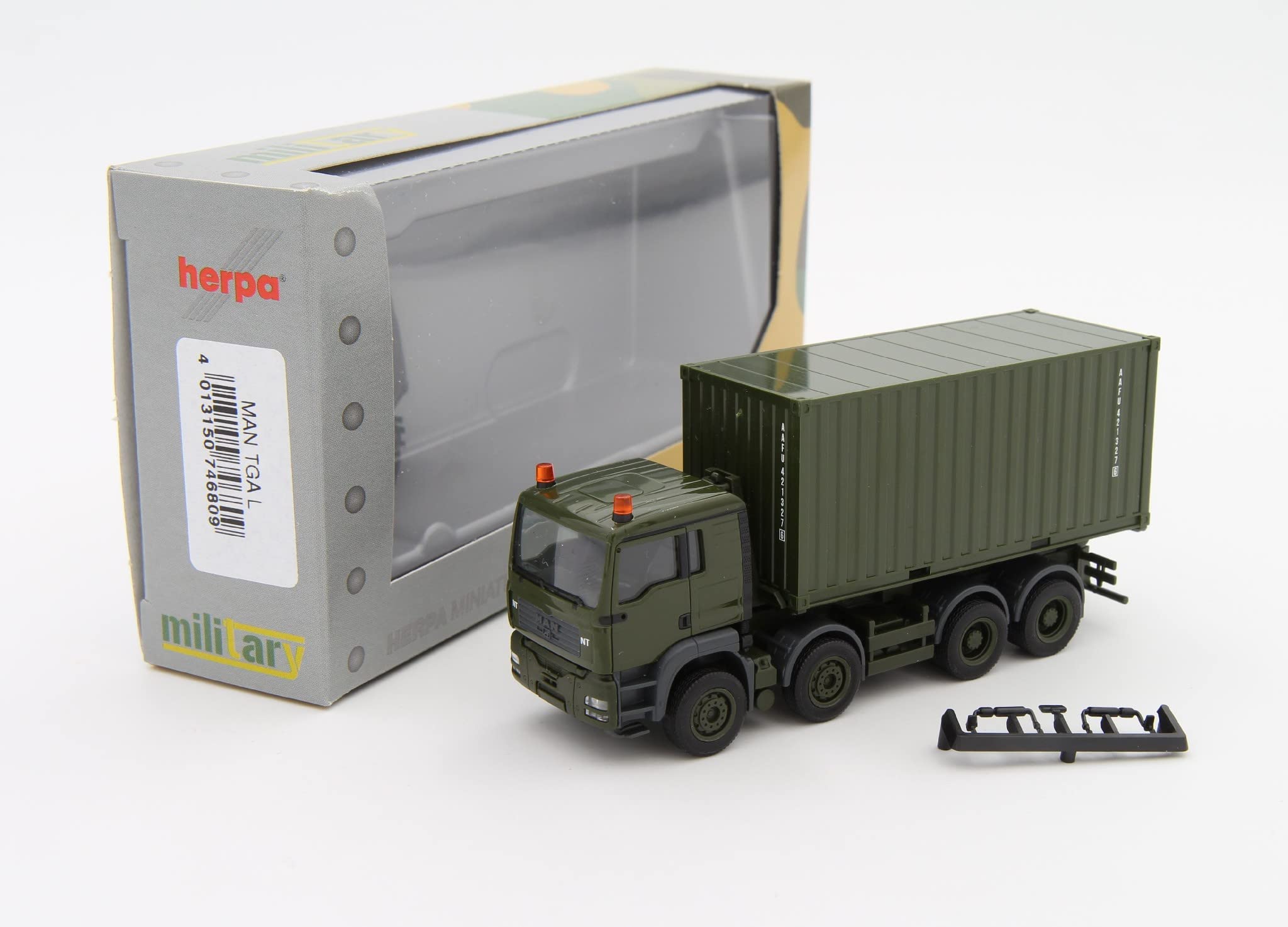 Amazon.co.jp: Herpa 746809 Man TGA L 8x4 交互ローダートラック