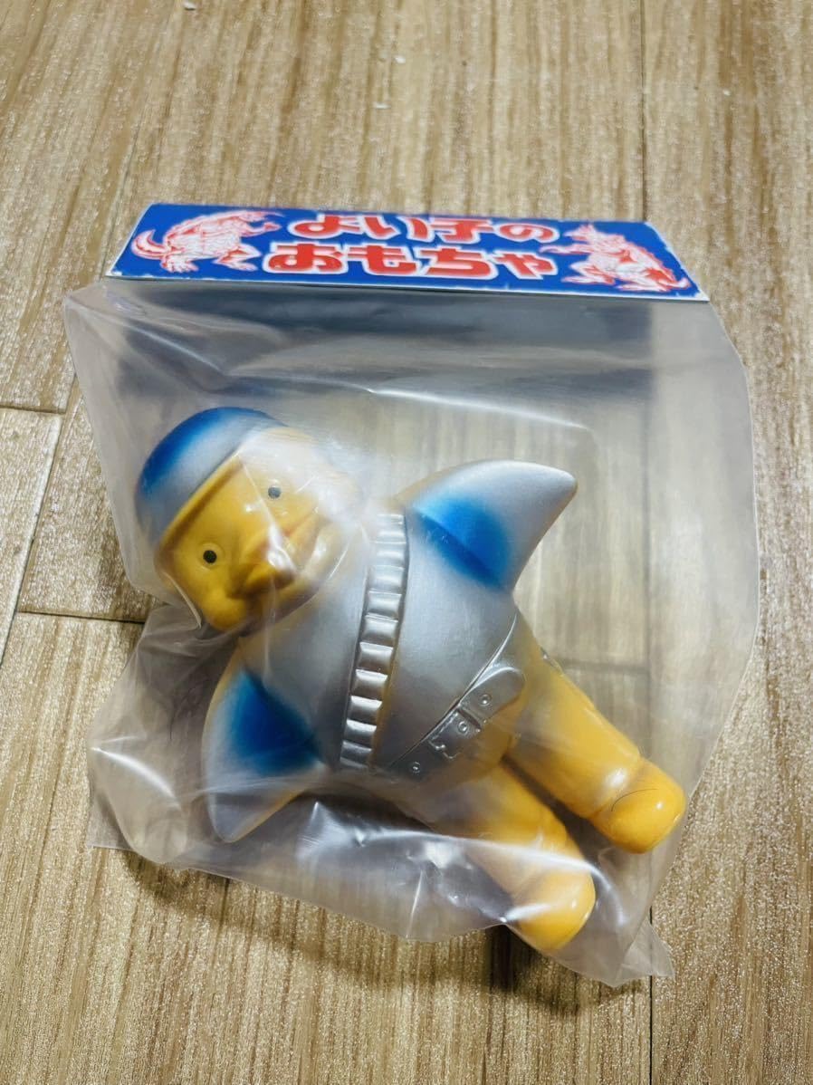 Amazon.co.jp: KOTORIMARK イルカアーミー 黄色成 ソフビ コトリマァク