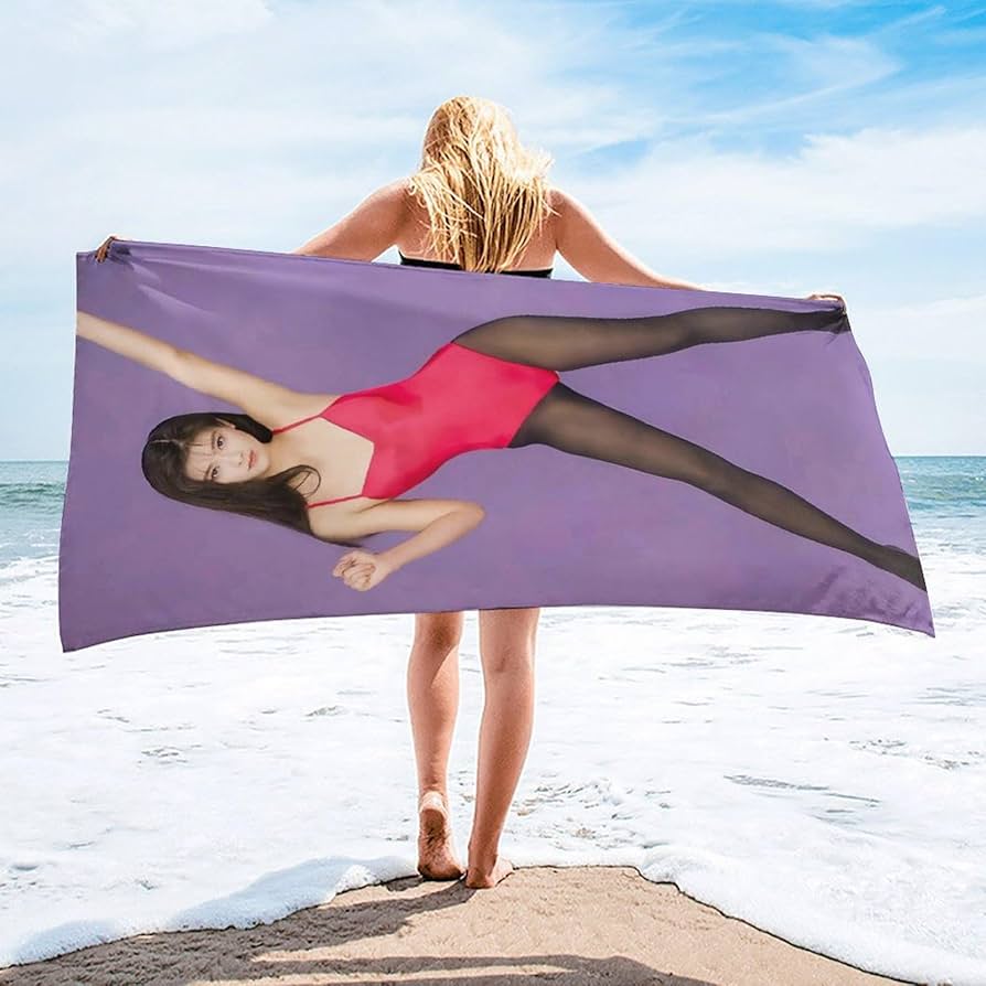 Amazon｜森高千里-75 バスタオル ビーチタオル スポーツタオル