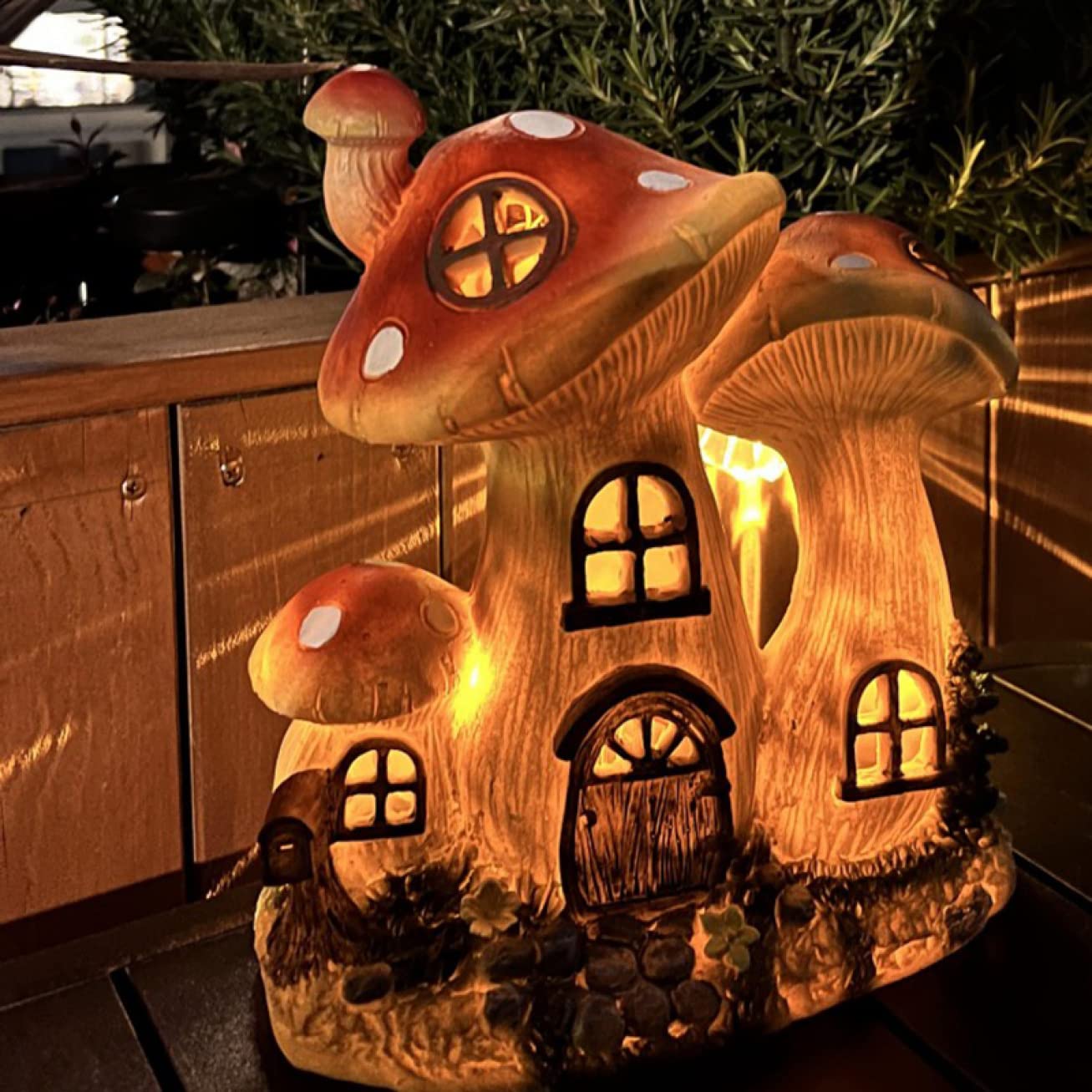 Amazon.co.jp: ソーラーオーナメント キノコ 置物 きのこ フィギュア