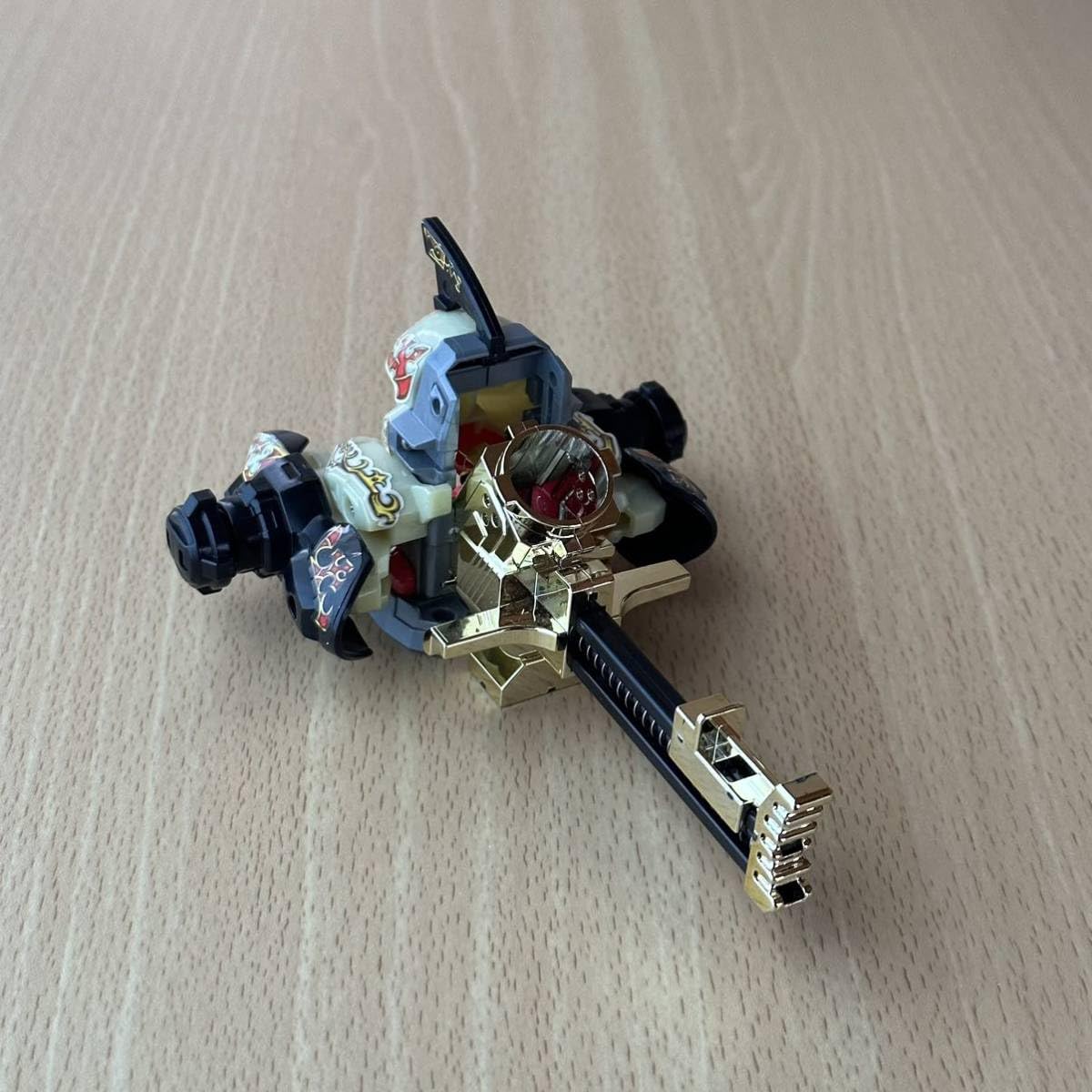 Amazon.co.jp: ビーダマン クリムゾンギガント パーツ バースト