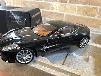 Amazon | ▽ オートアート 1/18 AUTO art アストンマーチン ONE -77