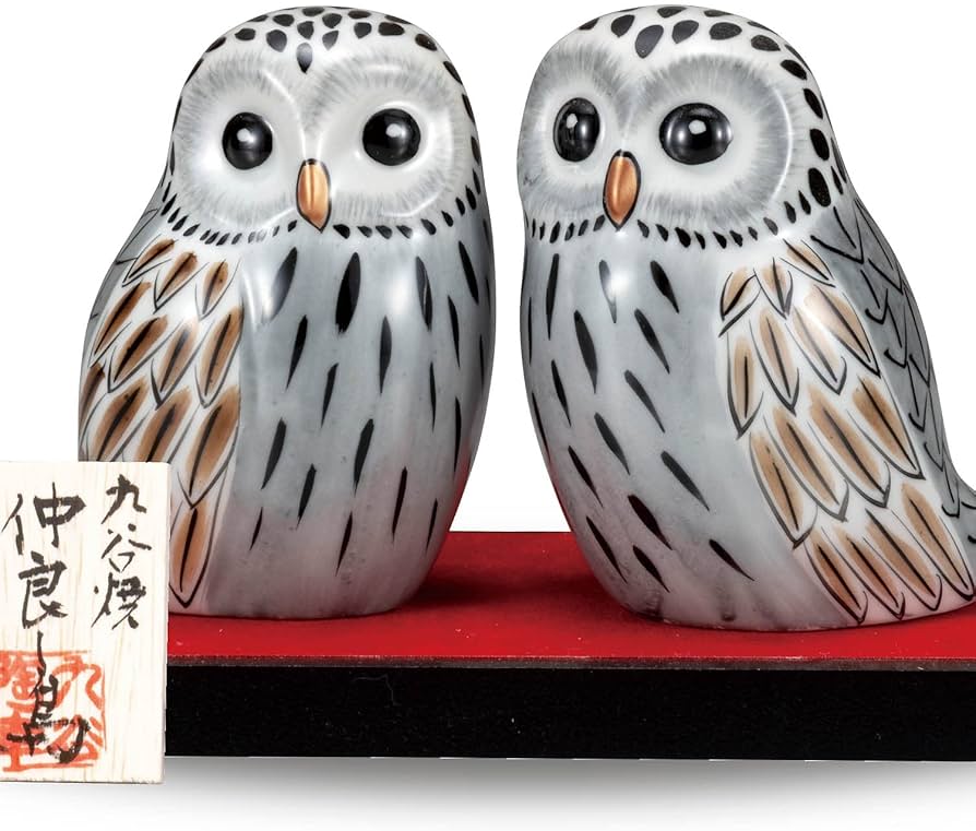 Amazon.co.jp: 和座の蔵 おしゃれ フクロウ 置物 九谷焼 夫婦ふくろう