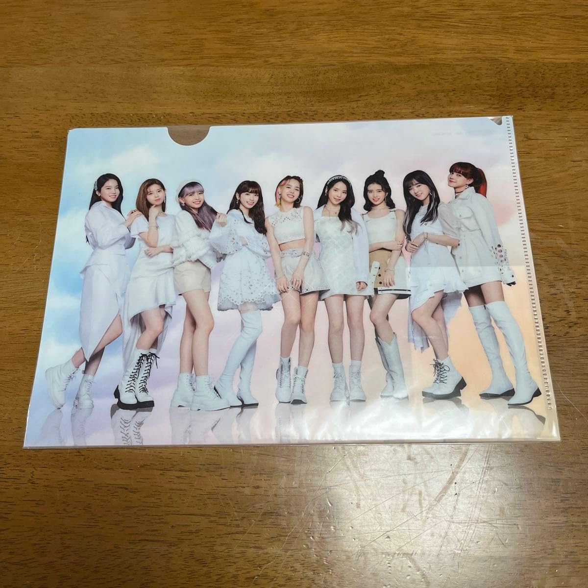 Amazon | NIZIUクリアファイルA4サイズくらい | クリアホルダー