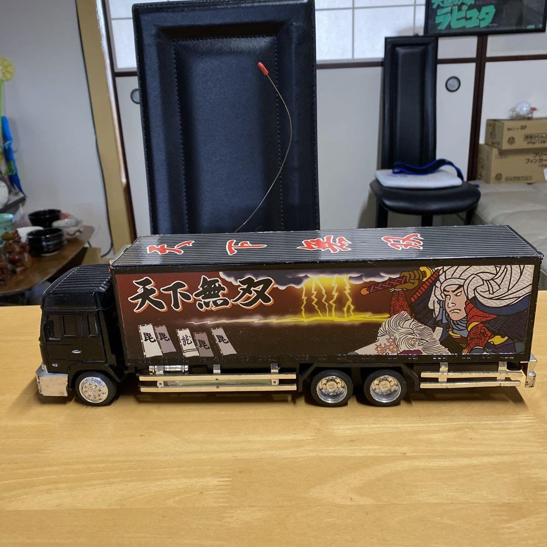 Amazon.co.jp: デコトラ ラジコントラック 天下無双 毘沙門天 リモコン