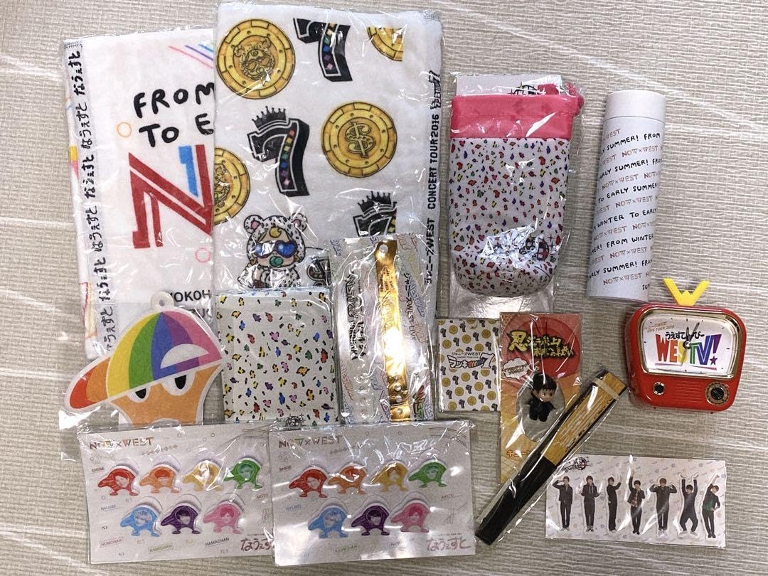 Amazon.co.jp: ジャニーズWEST グッズ まとめ売り WEST HVIX : おもちゃ