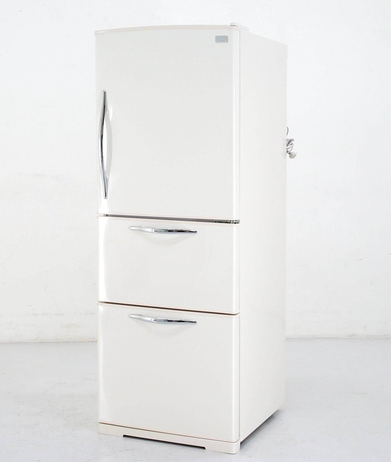 Amazon.co.jp: 日立 265L 3ドア ノンフロン冷蔵庫（シルクベージュ