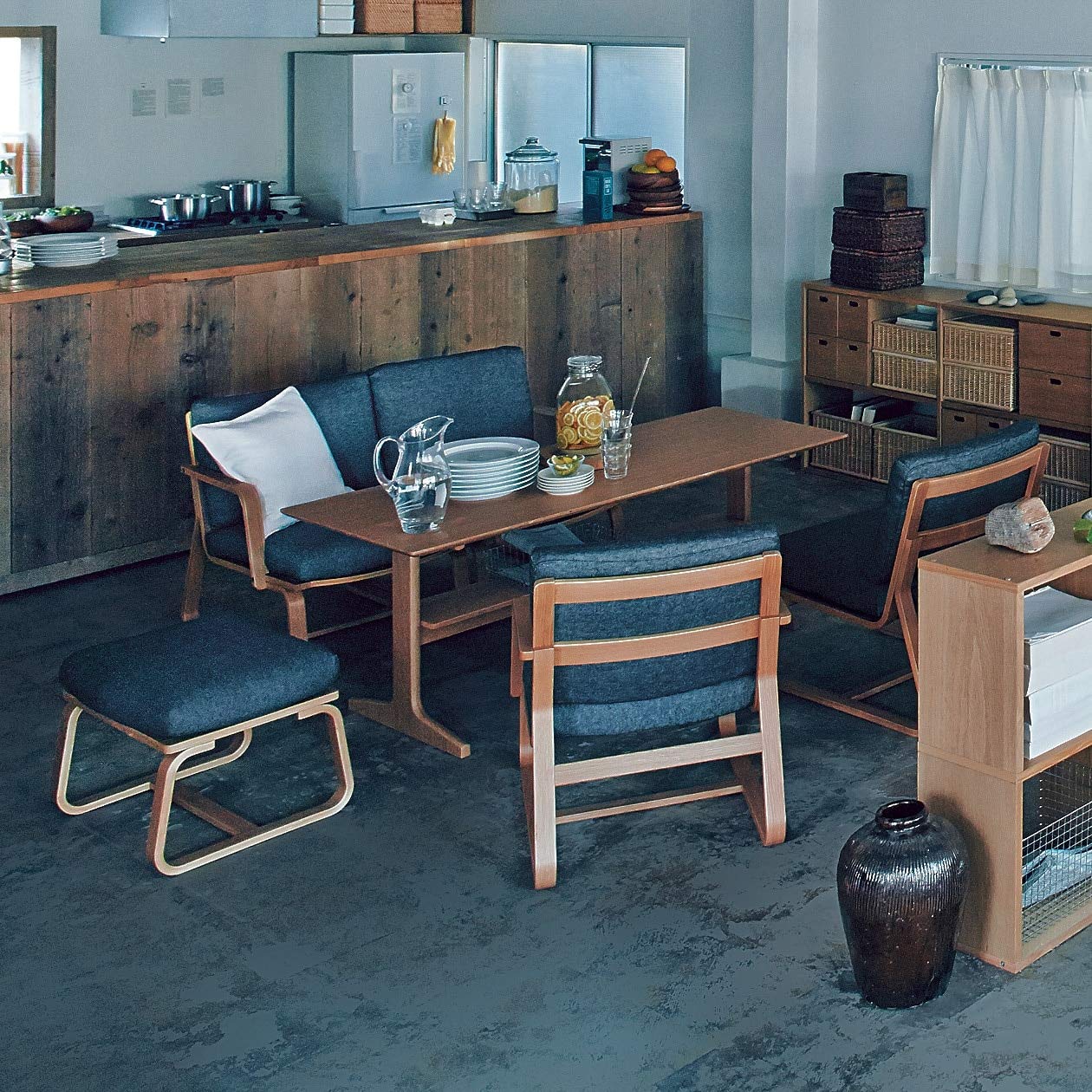 Amazon｜無印良品 リビングでもダイニングでもつかえるテーブル・2