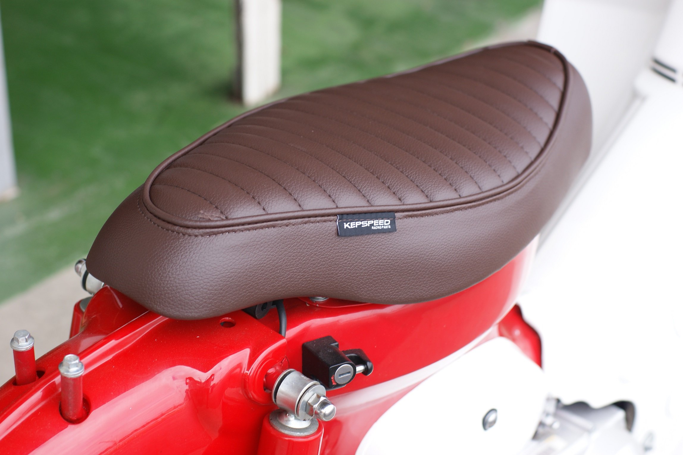 Amazon | KEPSPEED製 スーパーカブ用 カスタムシート タックロール