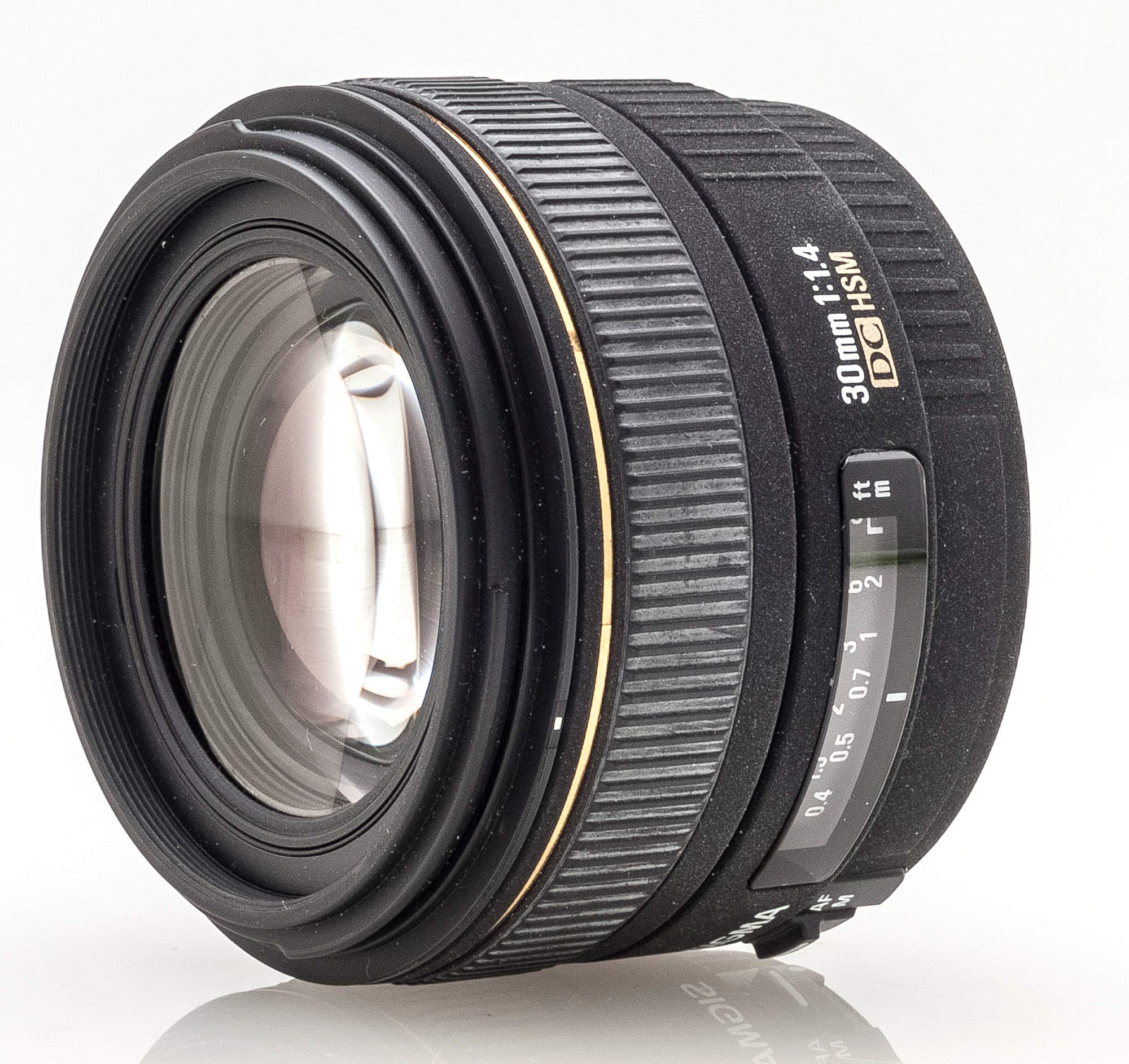 Amazon.co.jp: SIGMA 単焦点標準レンズ 30mm F1.4 EX DC HSM シグマ用