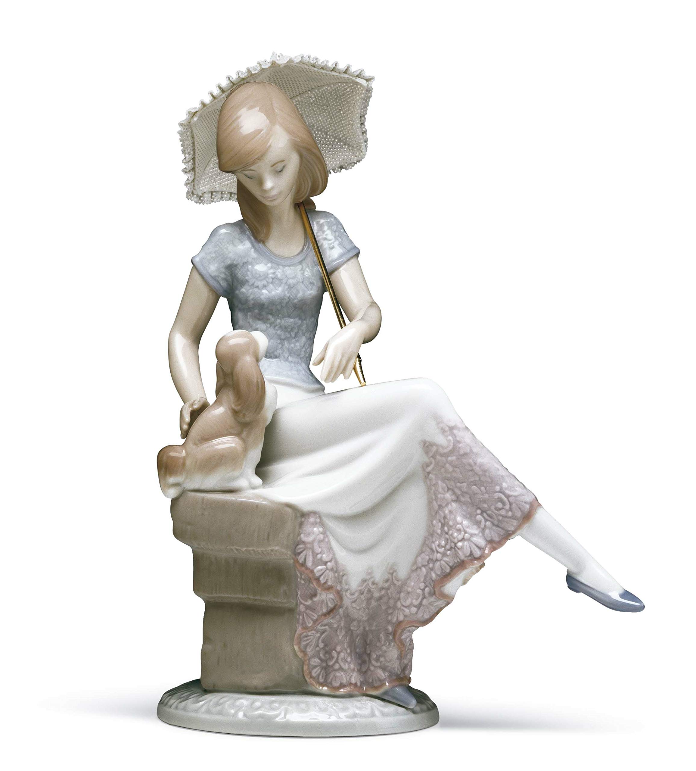 Amazon.com: Lladro Picture Perfect 7612 01007612 : Home & Kitchen
