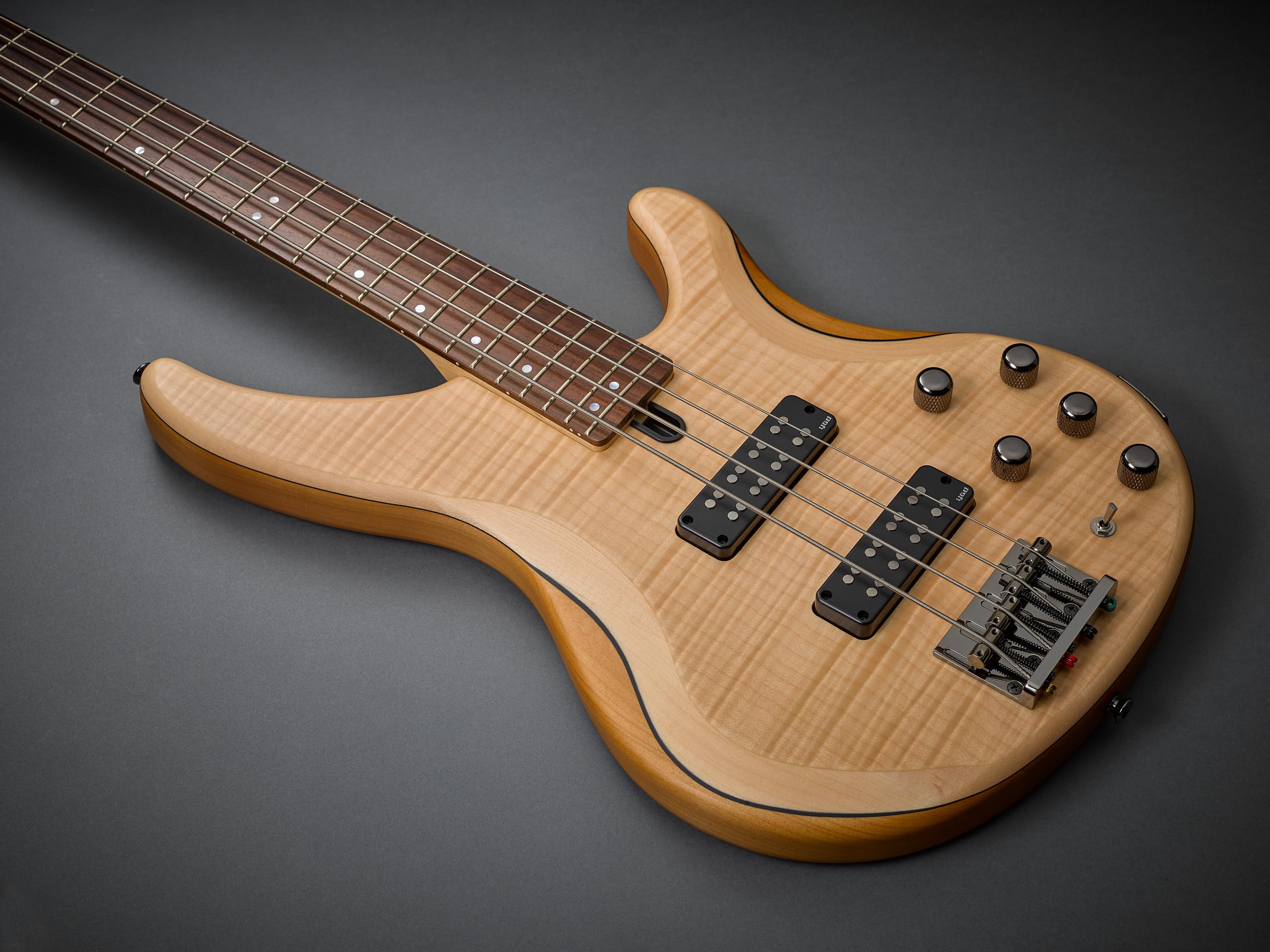 Amazon.com: Yamaha TRBX604 4-String Flamed Maple Bass Guitar