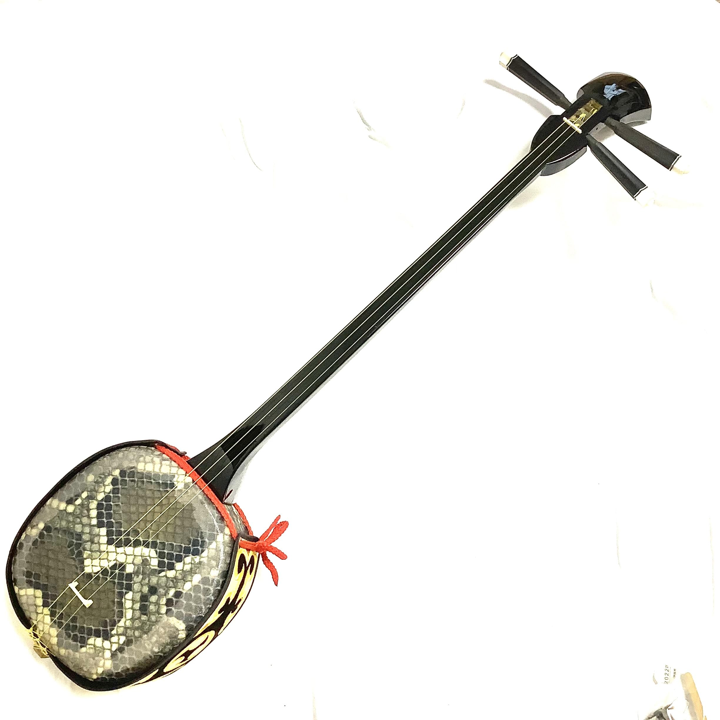 Amazon.co.jp: ♪奄美三味線人工皮仕様(真壁型)奄美民謡♪ : 楽器