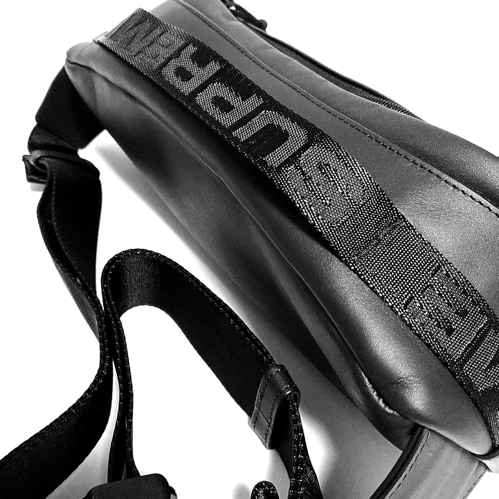 Amazon | (シュプリーム) Supreme メンズ レザーウエストバッグ