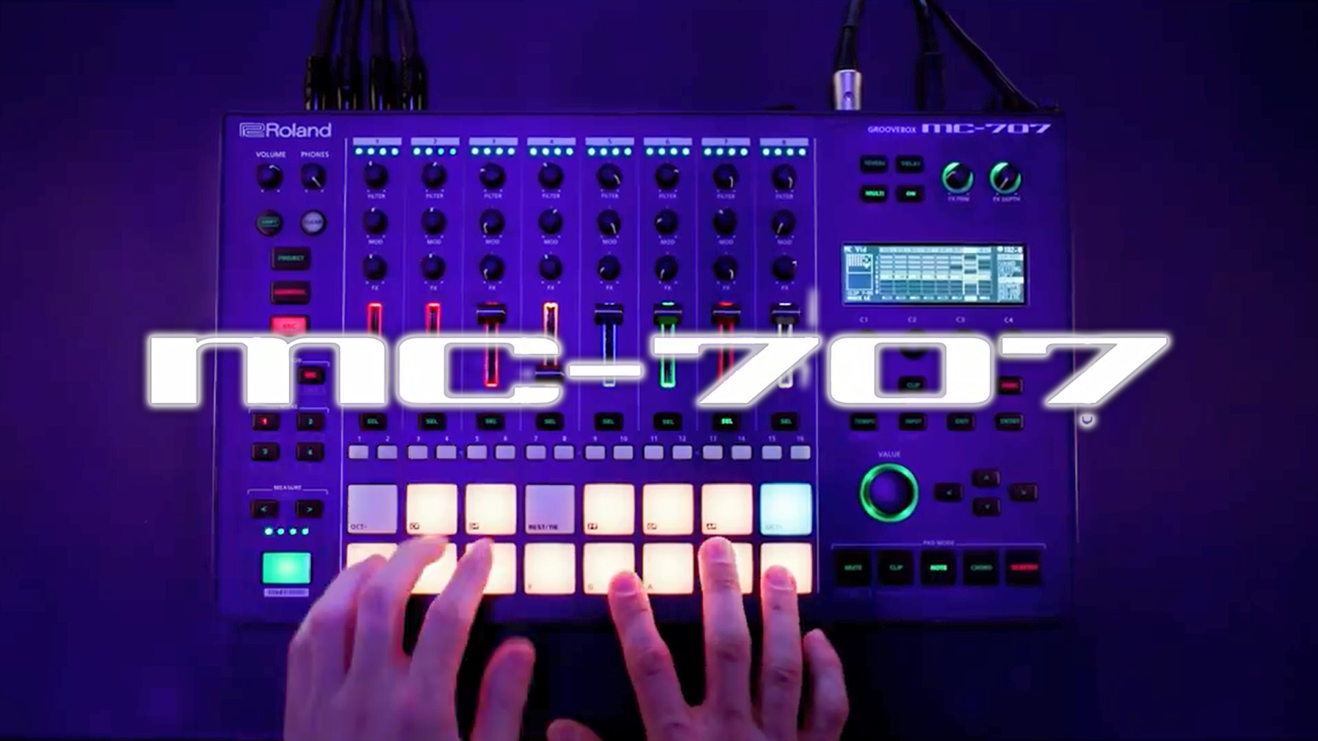 Amazon.com: Roland MC-707 Groovebox Professional Music Production
