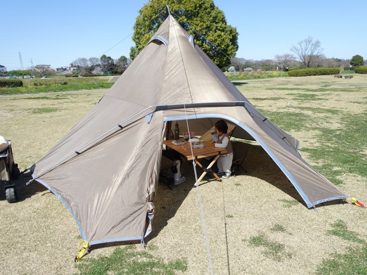 キャンプギア紹介】ユニフレームREVOルーム4プラスⅡを徹底レビュー