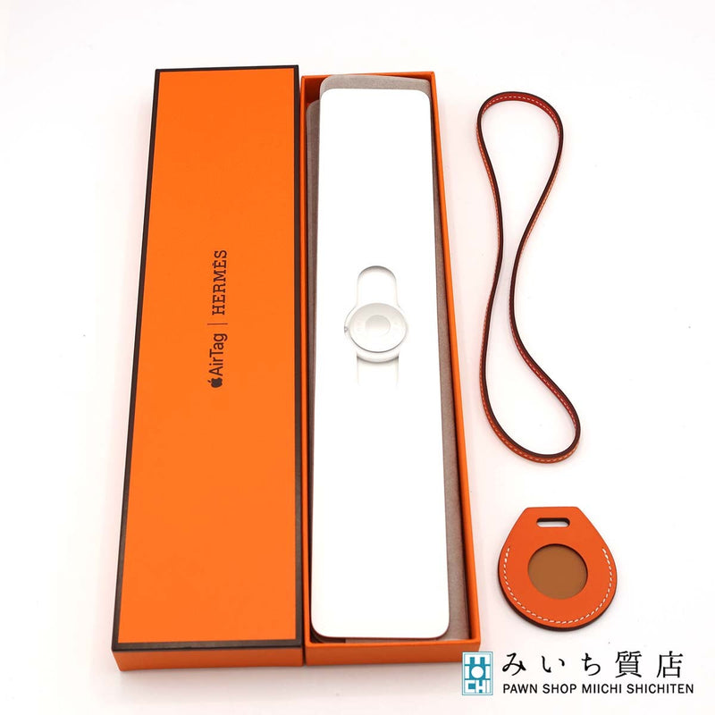 未使用 HERMES エルメス Apple AirTag エアタグ Z刻印 レザー