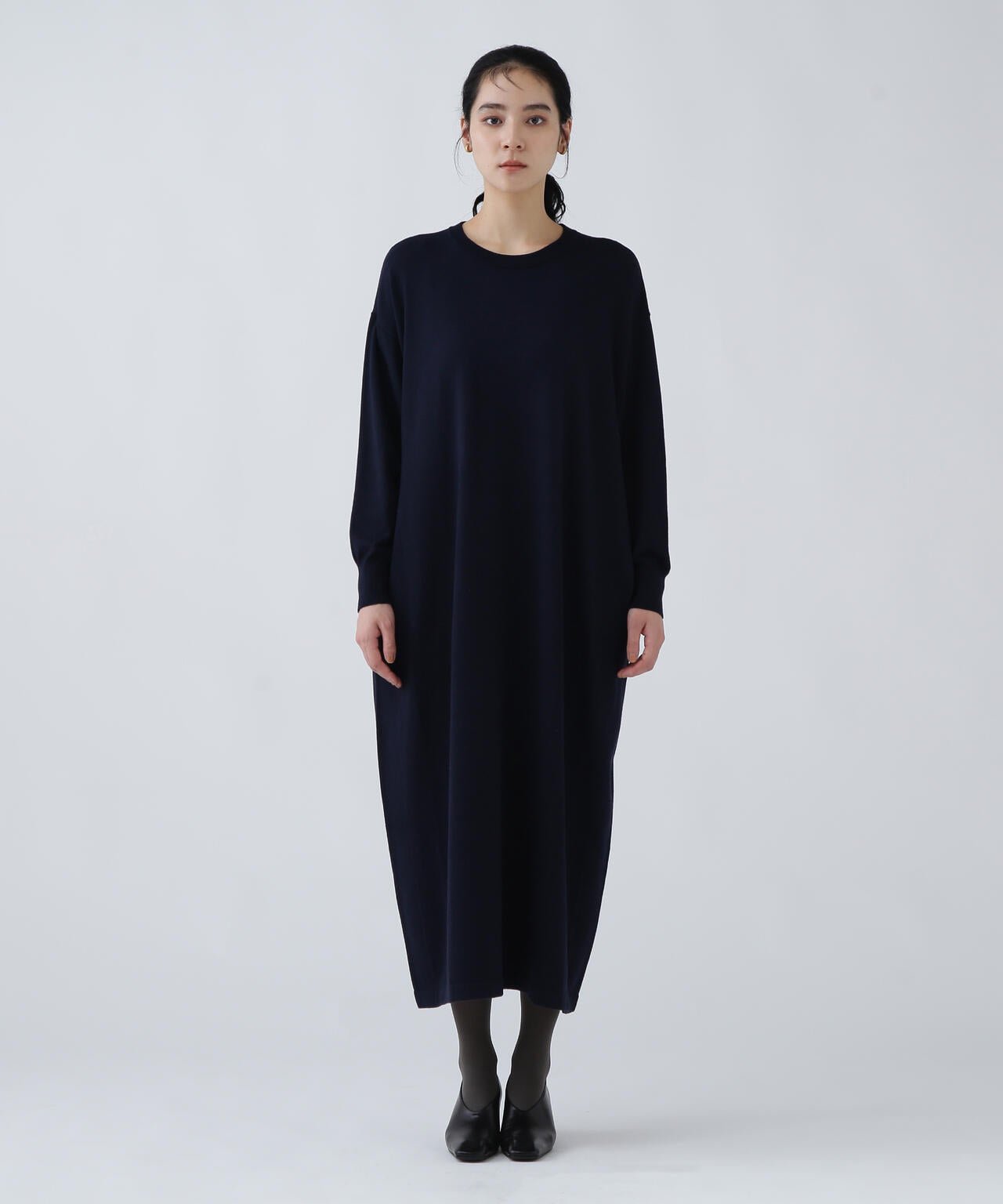 瞬間コーデ】静電気軽減テープ使用くびれ自在ニットマキシワンピース