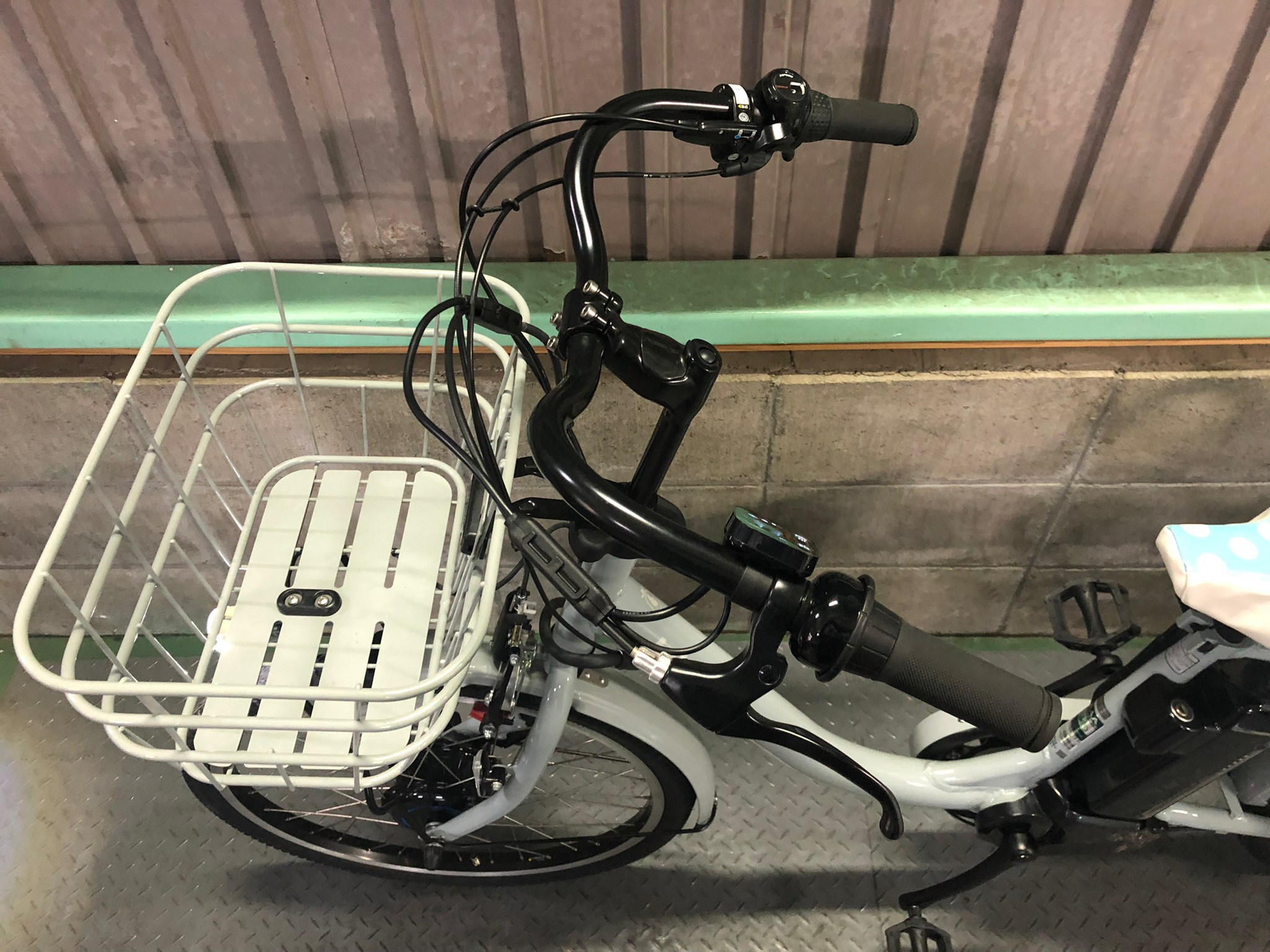 SOLD OUT】電動自転車 ブリヂストン bikke 24/20インチ 子供乗せ 9.6Ah