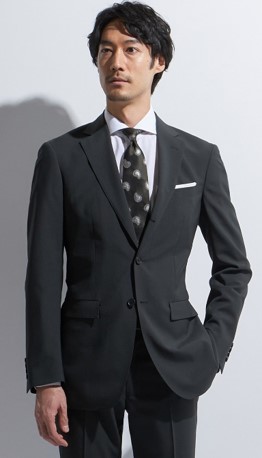 ORIHICA（オリヒカ）の洗えるスーツはモヘア混で高級感とイージーケア