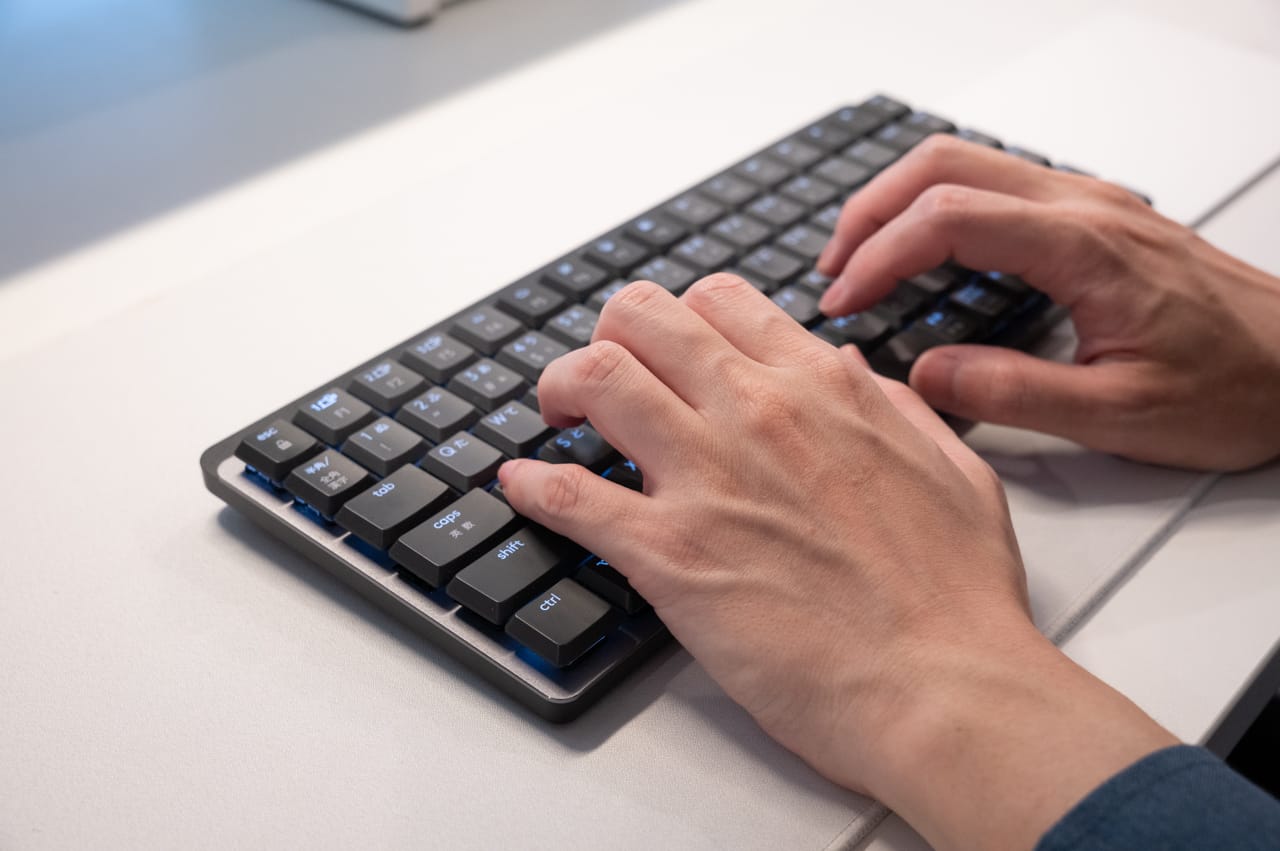 Logicool MX Mechanical Mini レビュー／打鍵感は良いが、使いこなすに