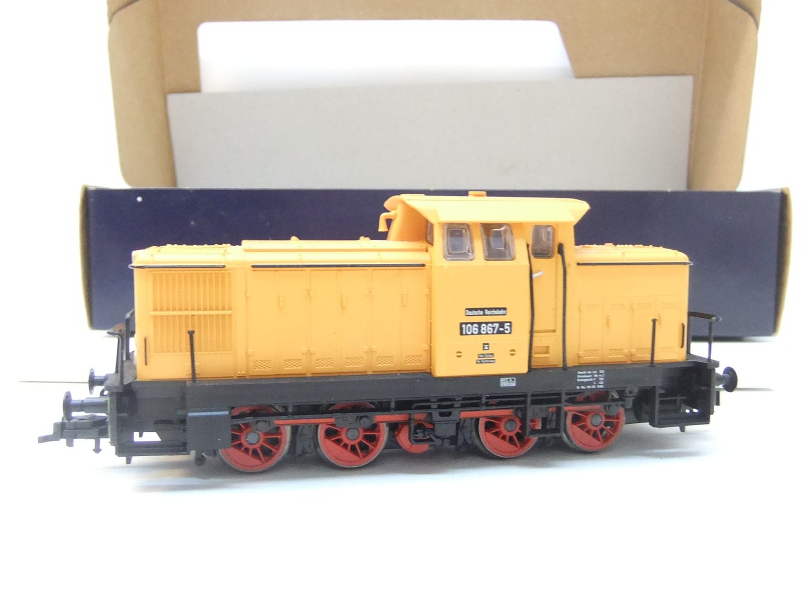 Gützold 41101 HO Di-Lok BR 106 867-5 DR Ep.IV » Modellbahn Nütz