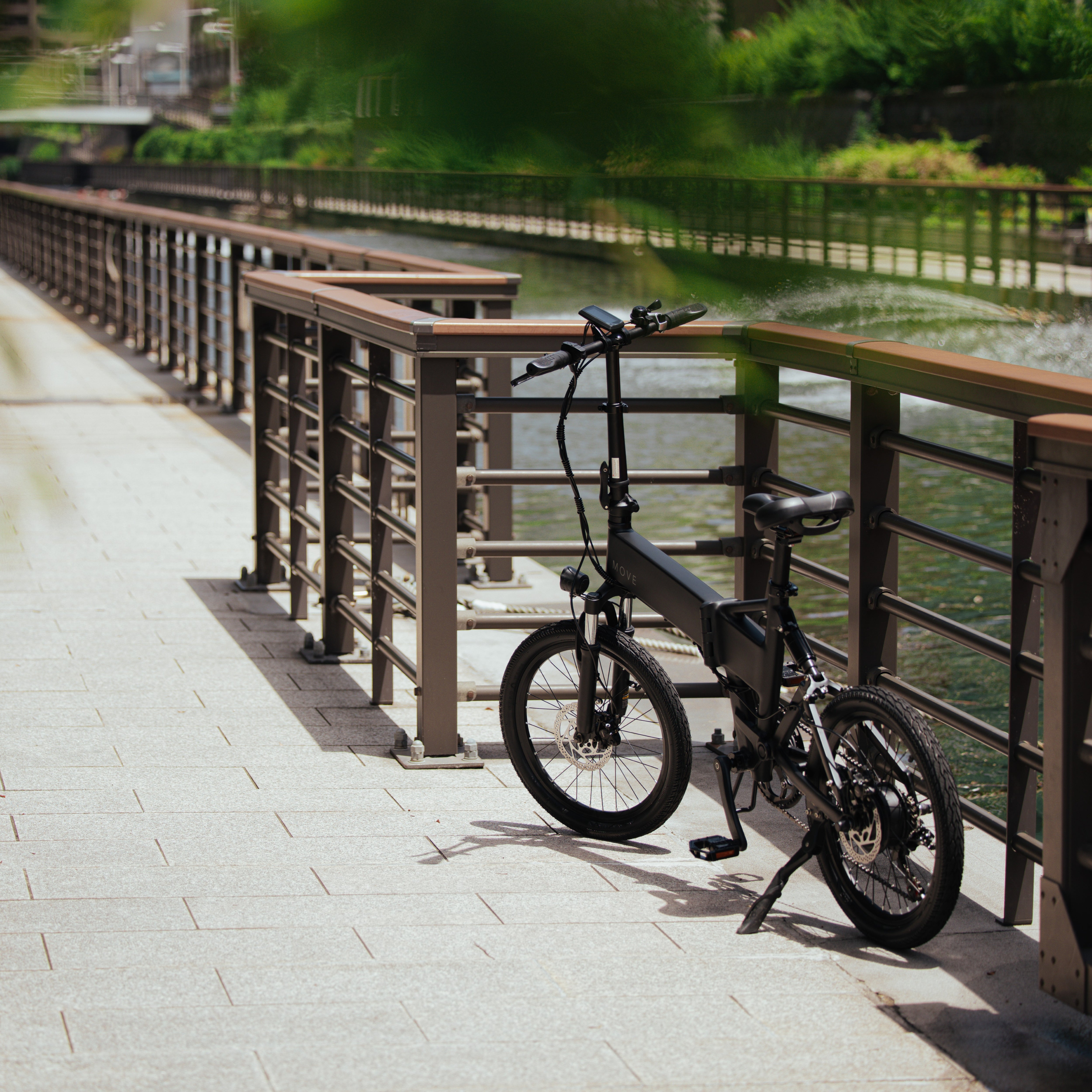 MOVE S｜次世代ファットタイヤ型E-bike｜折りたたみ電動アシスト自転車